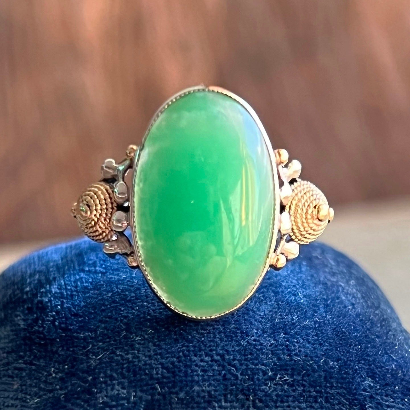 Antique Art Deco Jade Ring in Silver and Gold c. 1920