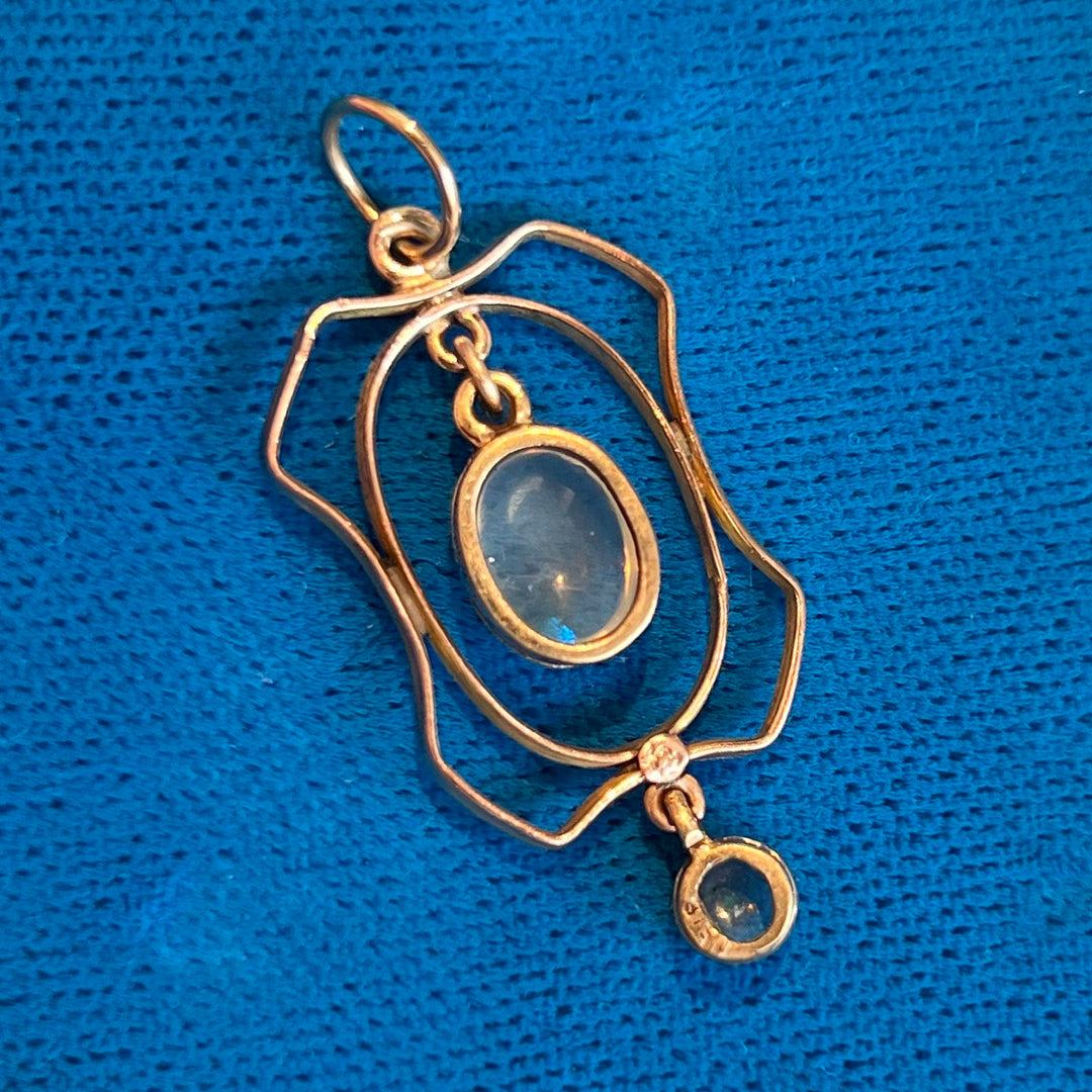 Antique Arts and Crafts Opal Gold Pendant c. 1910
