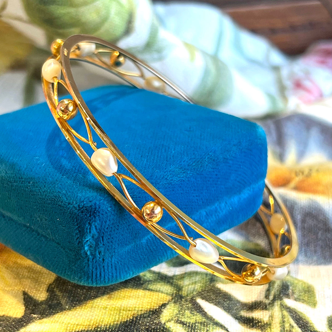 Antique Edwardian Pearl 9k Gold Bangle c. 1910