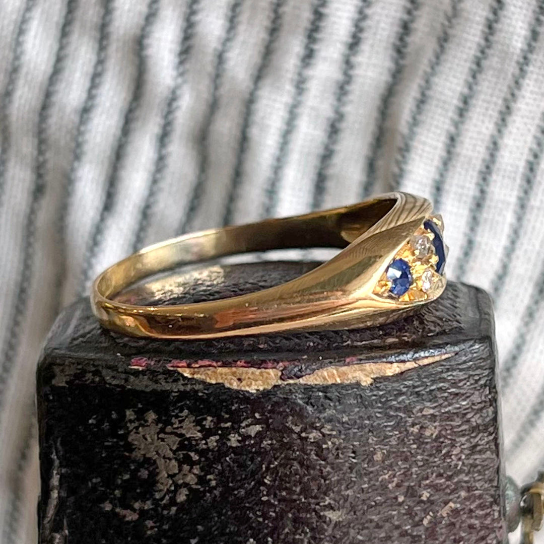 Antique Victorian Sapphire Diamond Ring 18k Gold c.1900