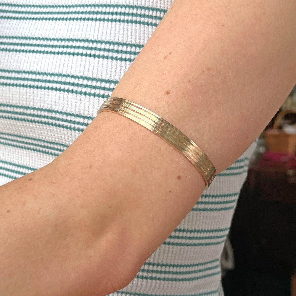 Art Deco 15K Gold Bangle Bracelet, London 1922