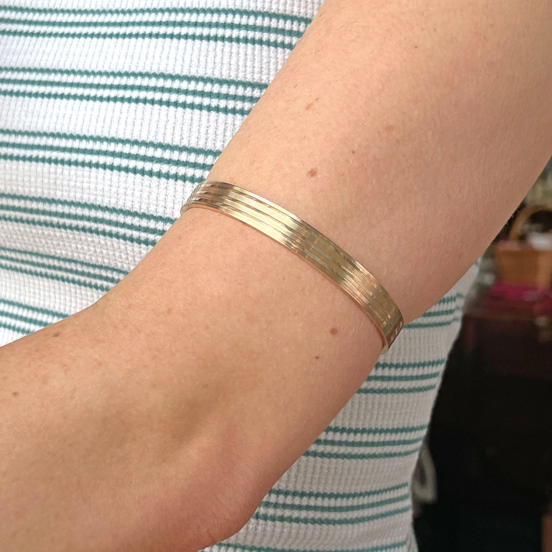 Art Deco 15K Gold Bangle Bracelet, London 1922