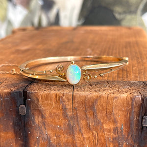 Edwardian Gold and Opal Bangle Bracelet in 15k Gold