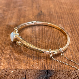 Edwardian Gold and Opal Bangle Bracelet in 15k Gold