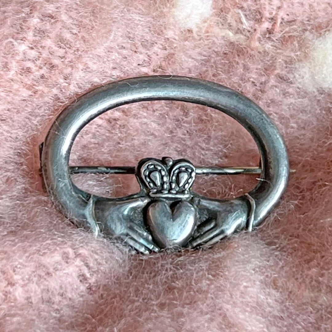 Antique Victorian Silver Claddagh Brooch c. 1900