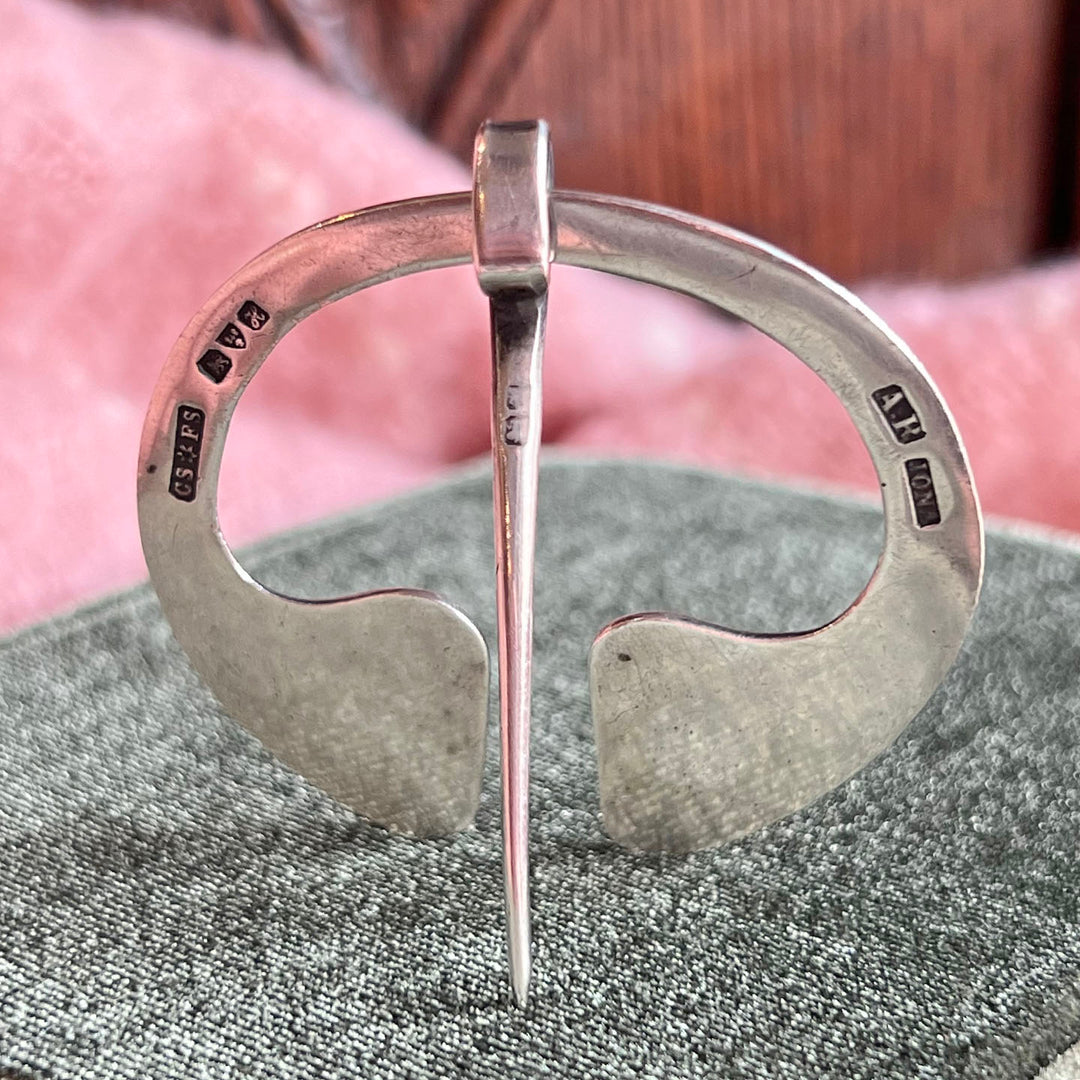 Antique Arts & Crafts Silver Penannular Brooch by Alexander Ritchie, 1908