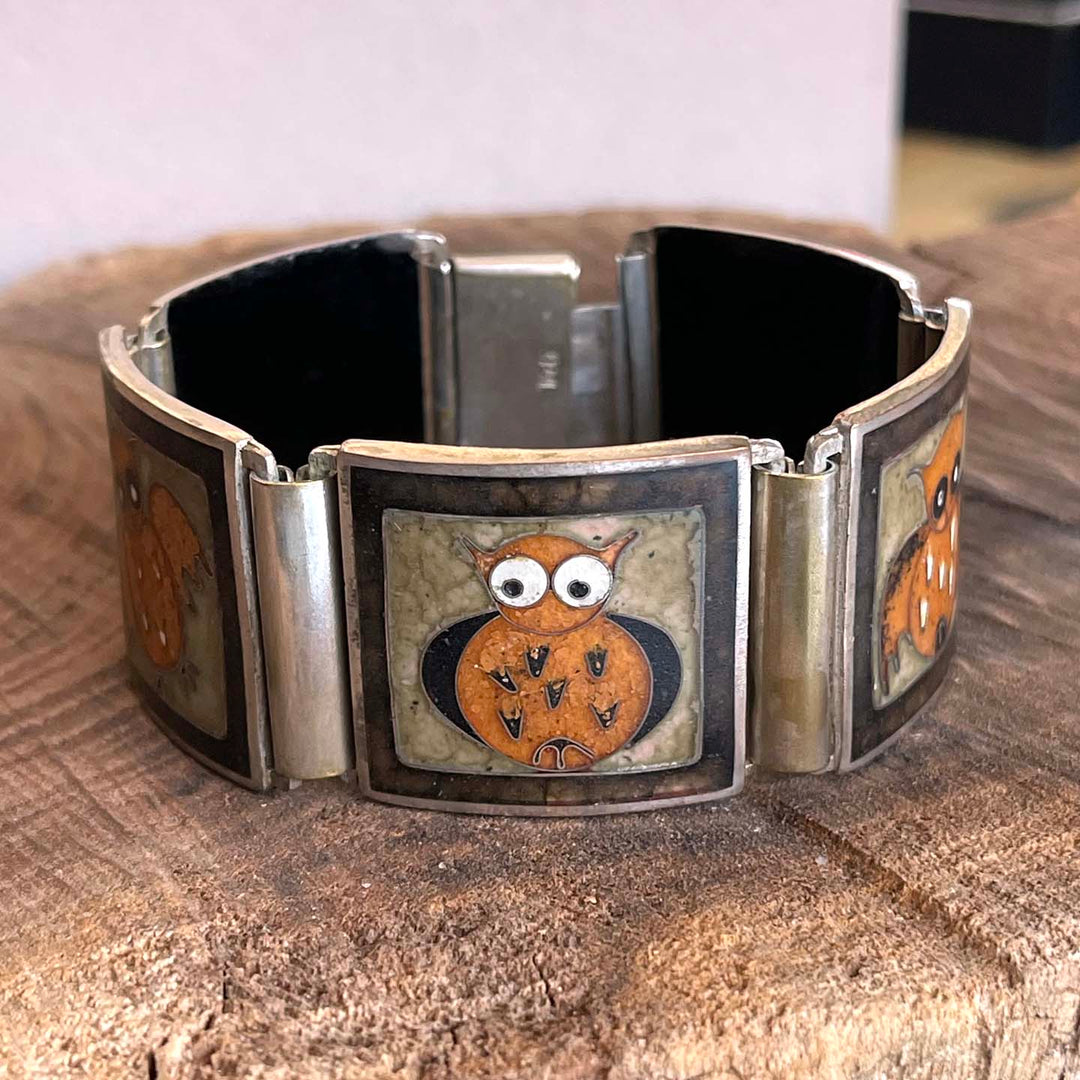 Perli Enamel Mid-Century Owls Bracelet in Metal