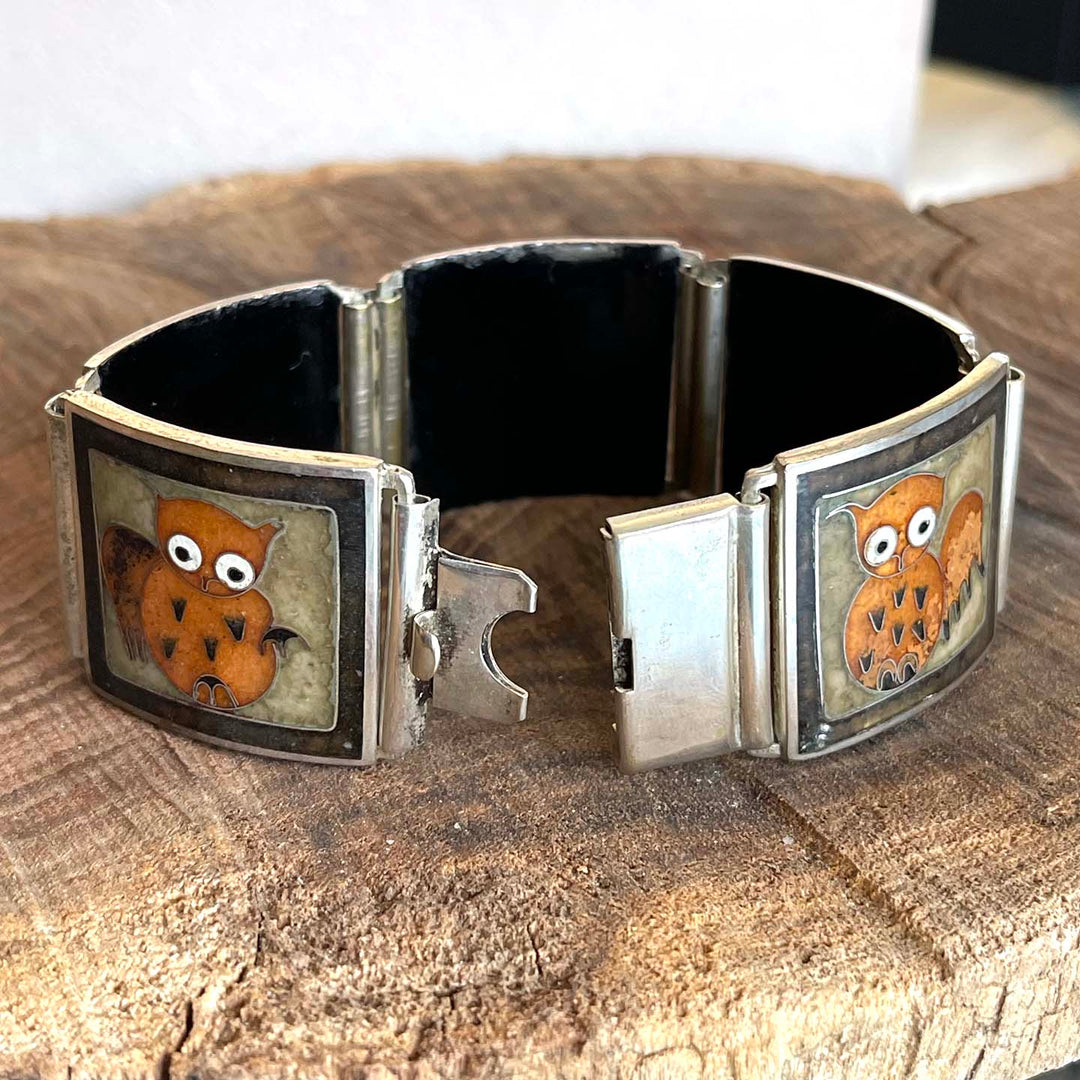 Perli Enamel Mid-Century Owls Bracelet in Metal
