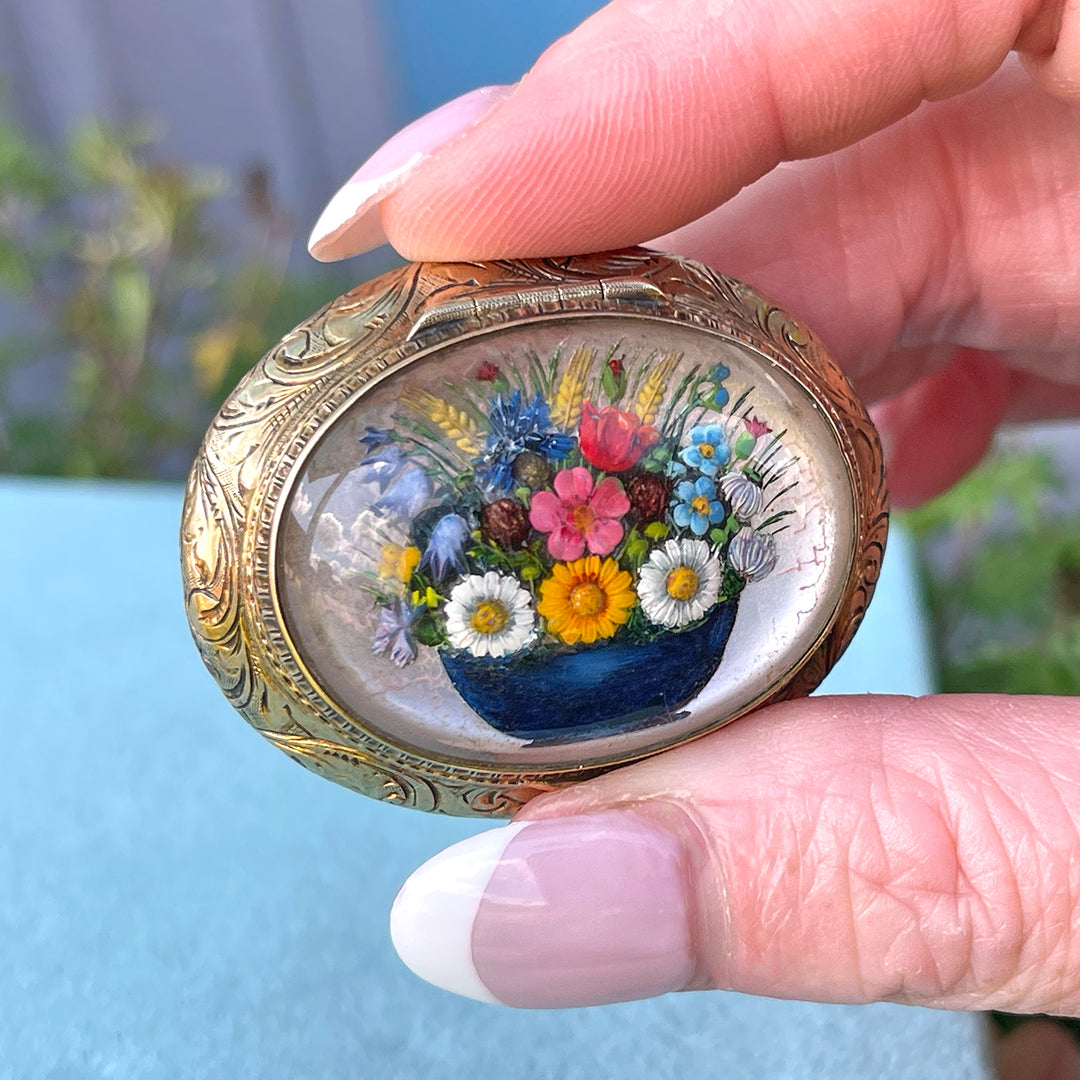 Early Austrian Essex Crystal Floral Box in 14k Gold