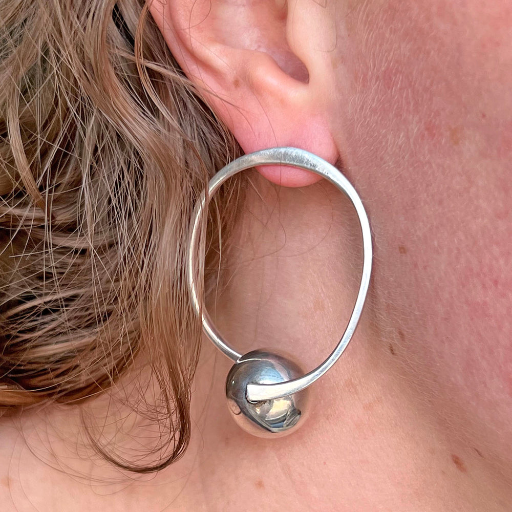 Vintage Funky Kinetic Silver Earrings