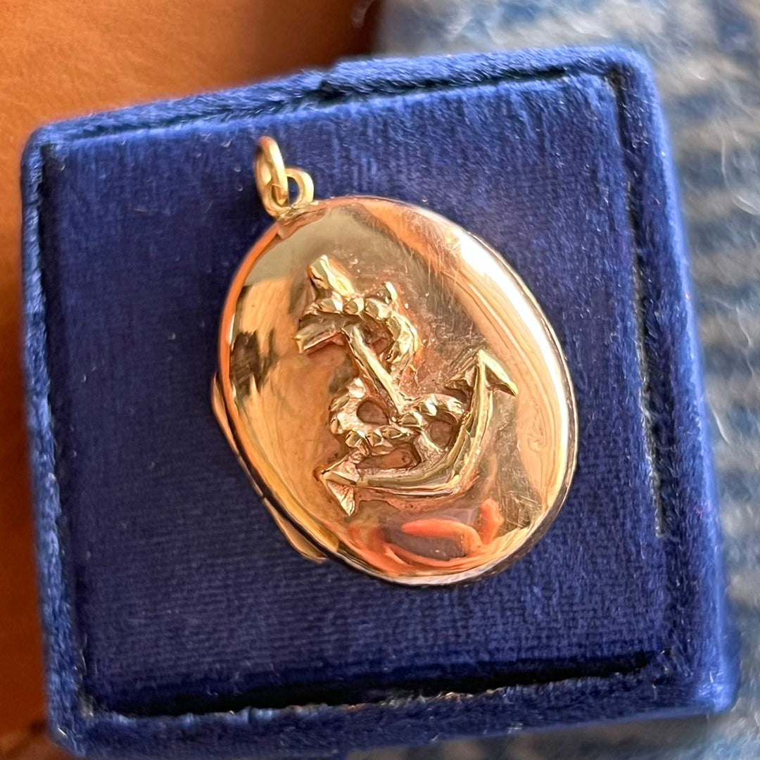 Antique Victorian Gold Anchor Locket