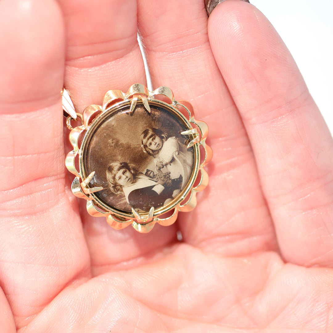 Antique 18k Round Frame Locket with Siblings Portrait