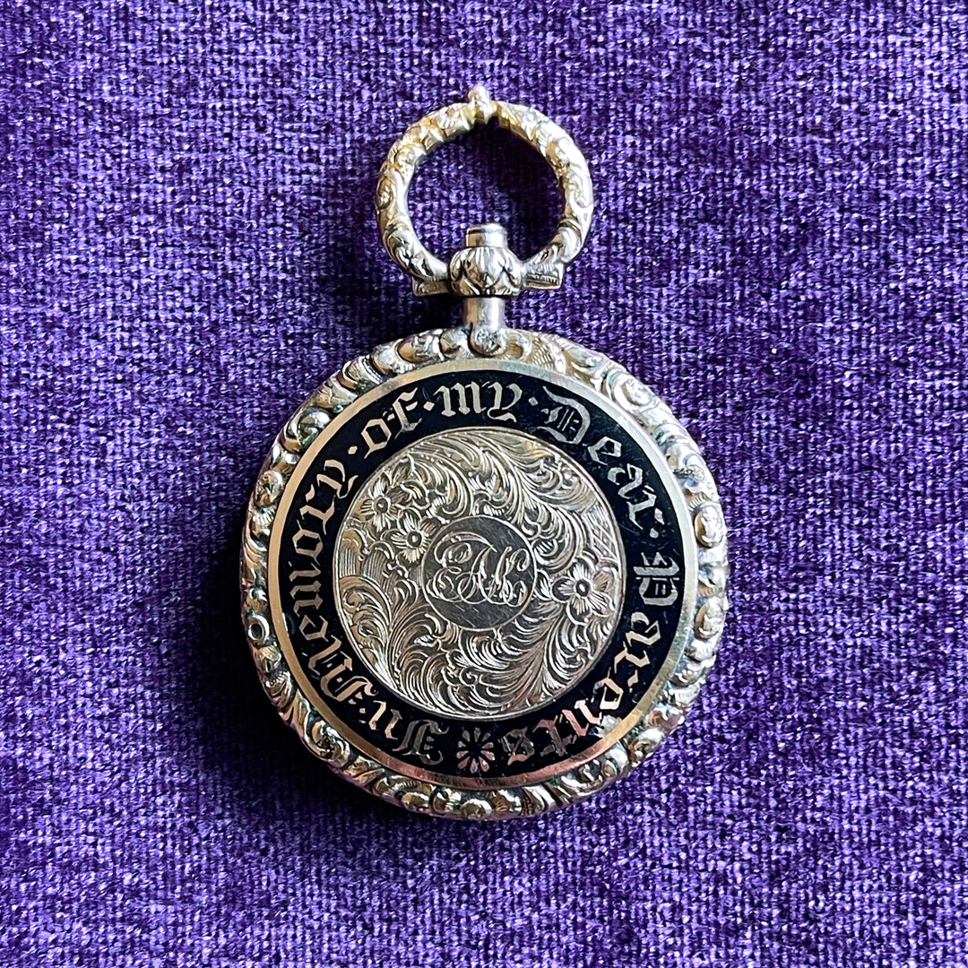 Georigan Memorial Black Enamel Locket 'In Memory of My Dear Parents'