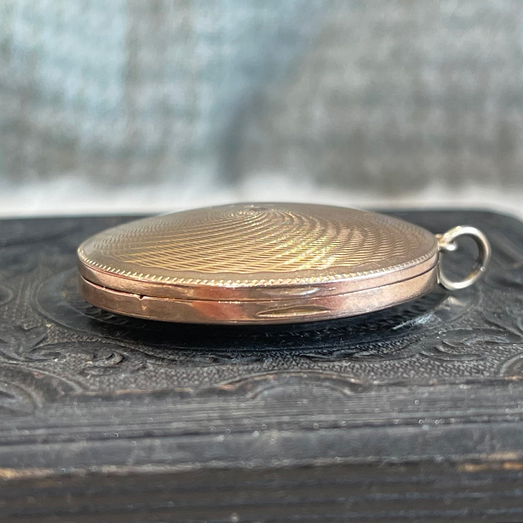 Georgian Engraved Round Memorial Locket "In Memory of Adey"