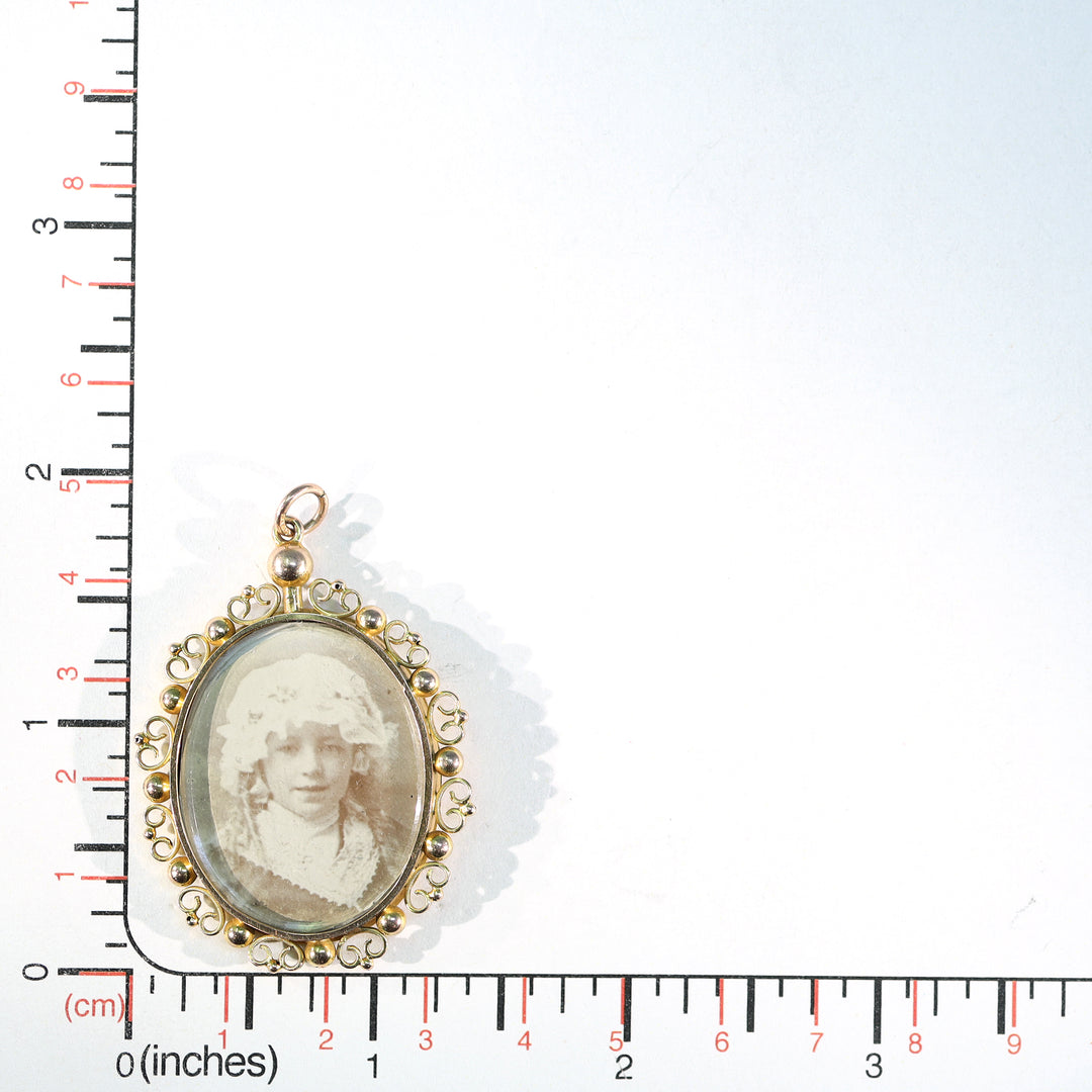 Lovely Antique Gold Frame Pendant Early Photo