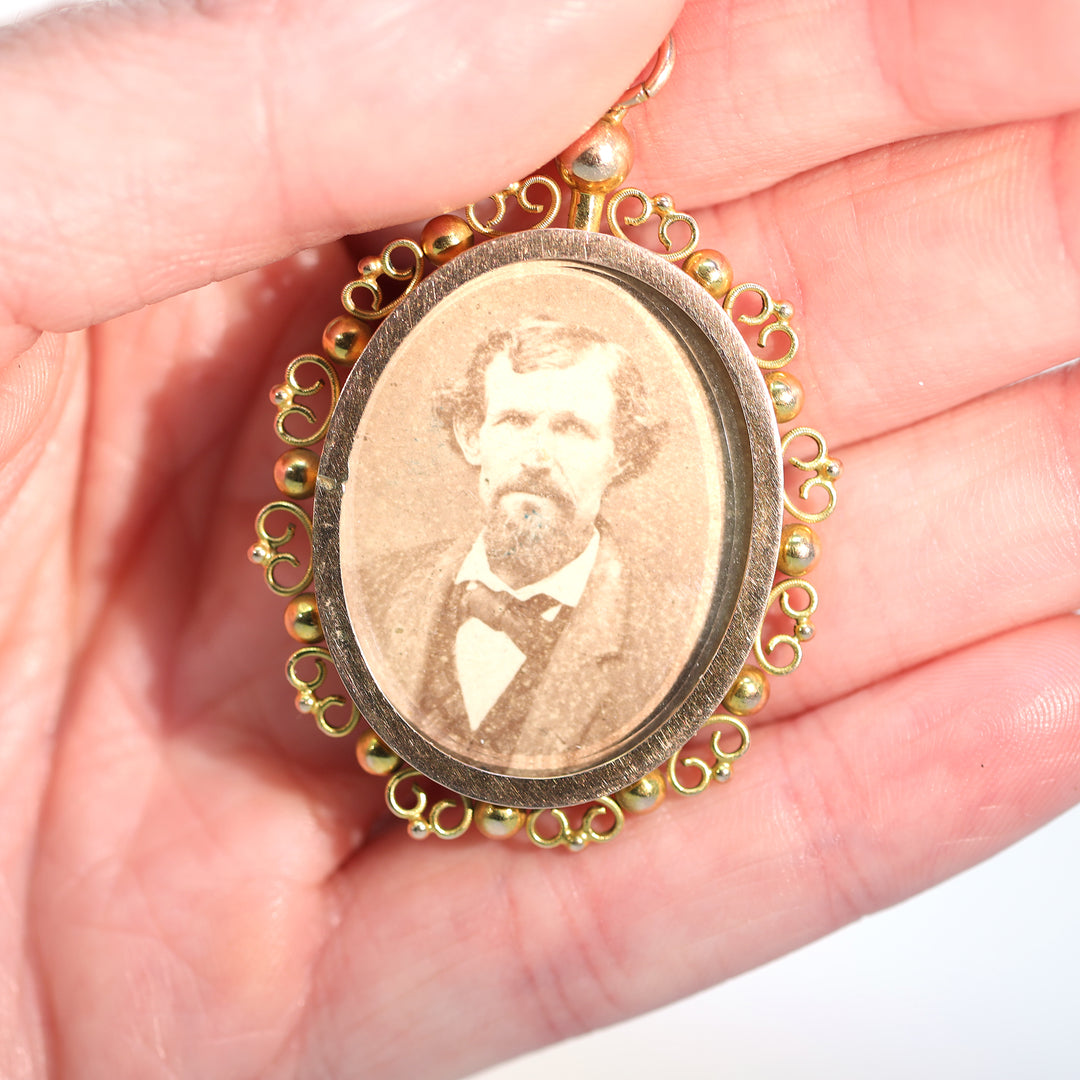 Lovely Antique Gold Frame Pendant Early Photo