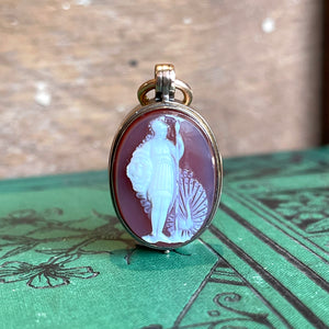 Antique 15k Gold Hard Stone Cameo Locket Pendant