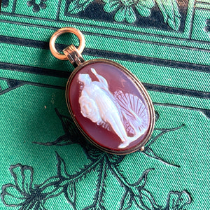 Antique 15k Gold Hard Stone Cameo Locket Pendant