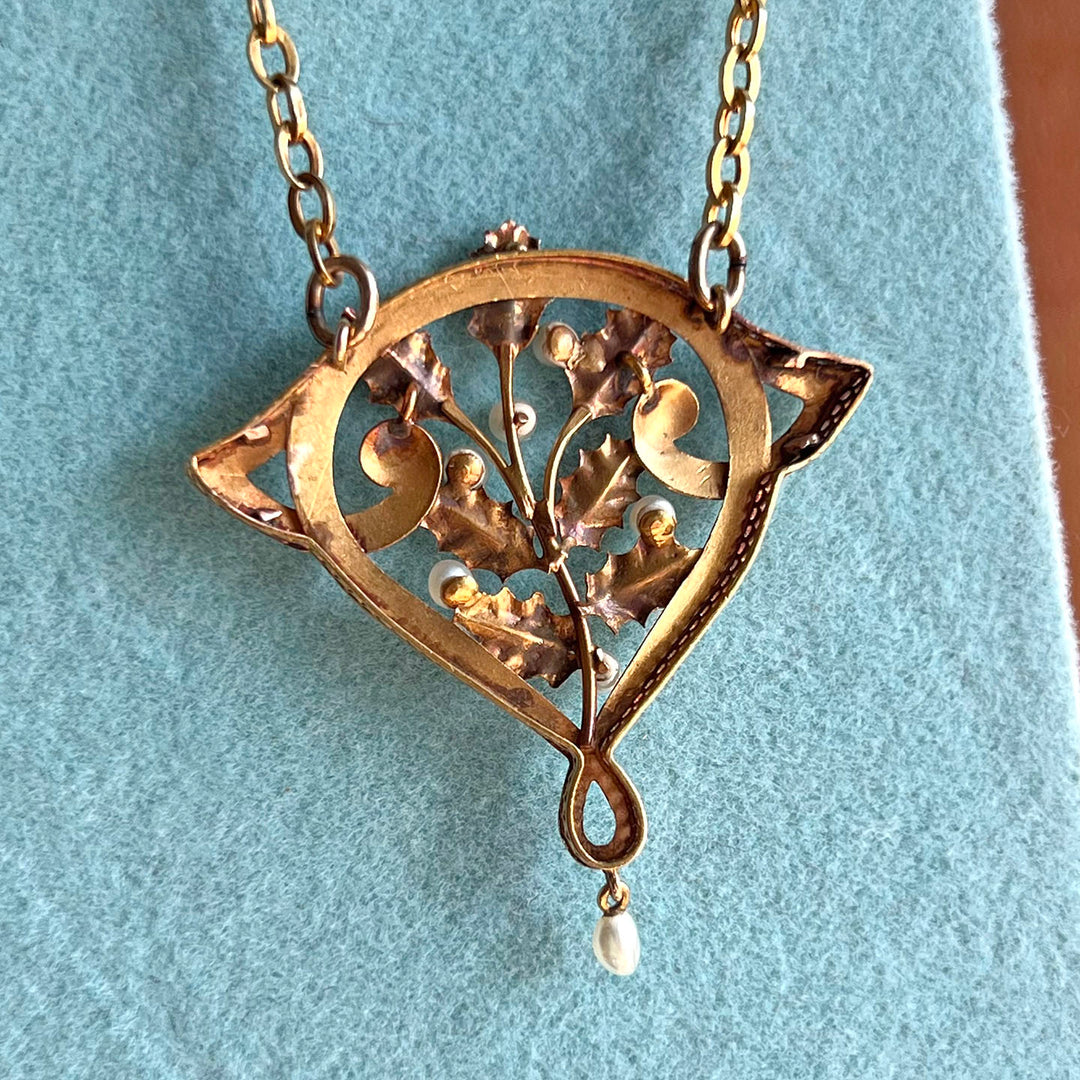 Antique French Art Nouveau 18 Karat Gold Pearl Necklace, c. 1900