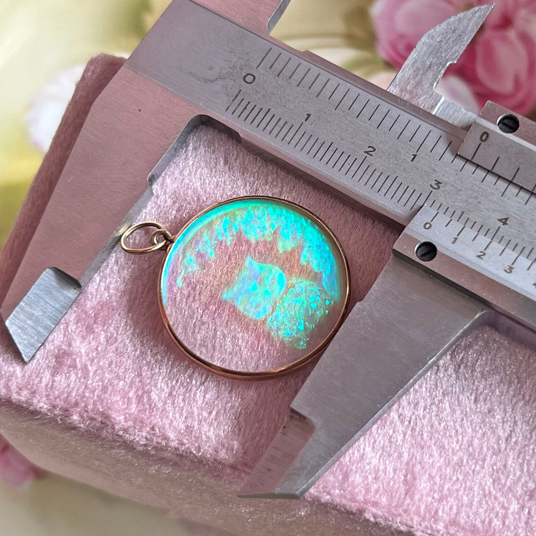 Vintage Gold Owl Holographic Pendant, c. 1980
