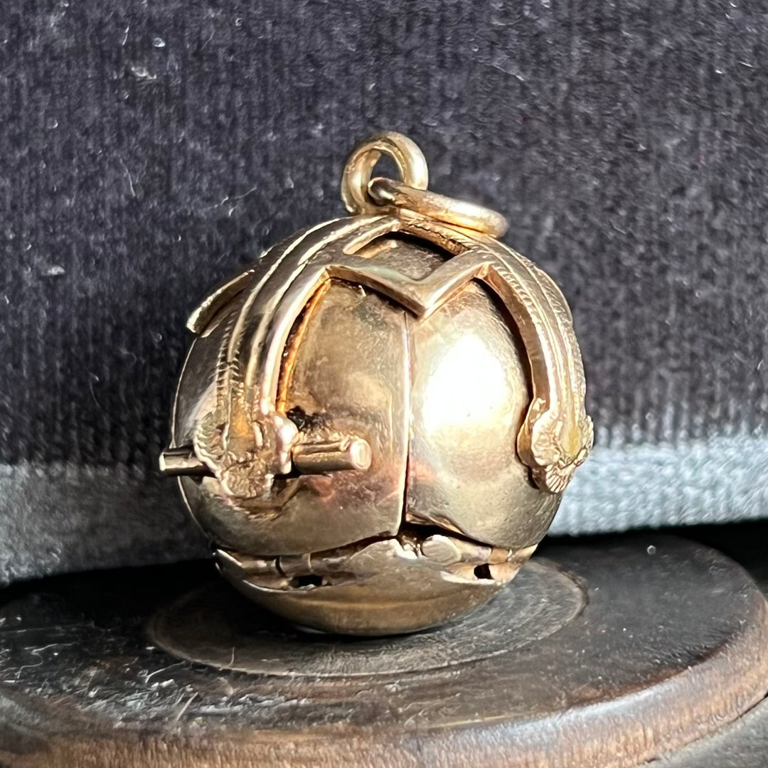 Antique Victorian Gold Masonic Ball Pendant c. 1900