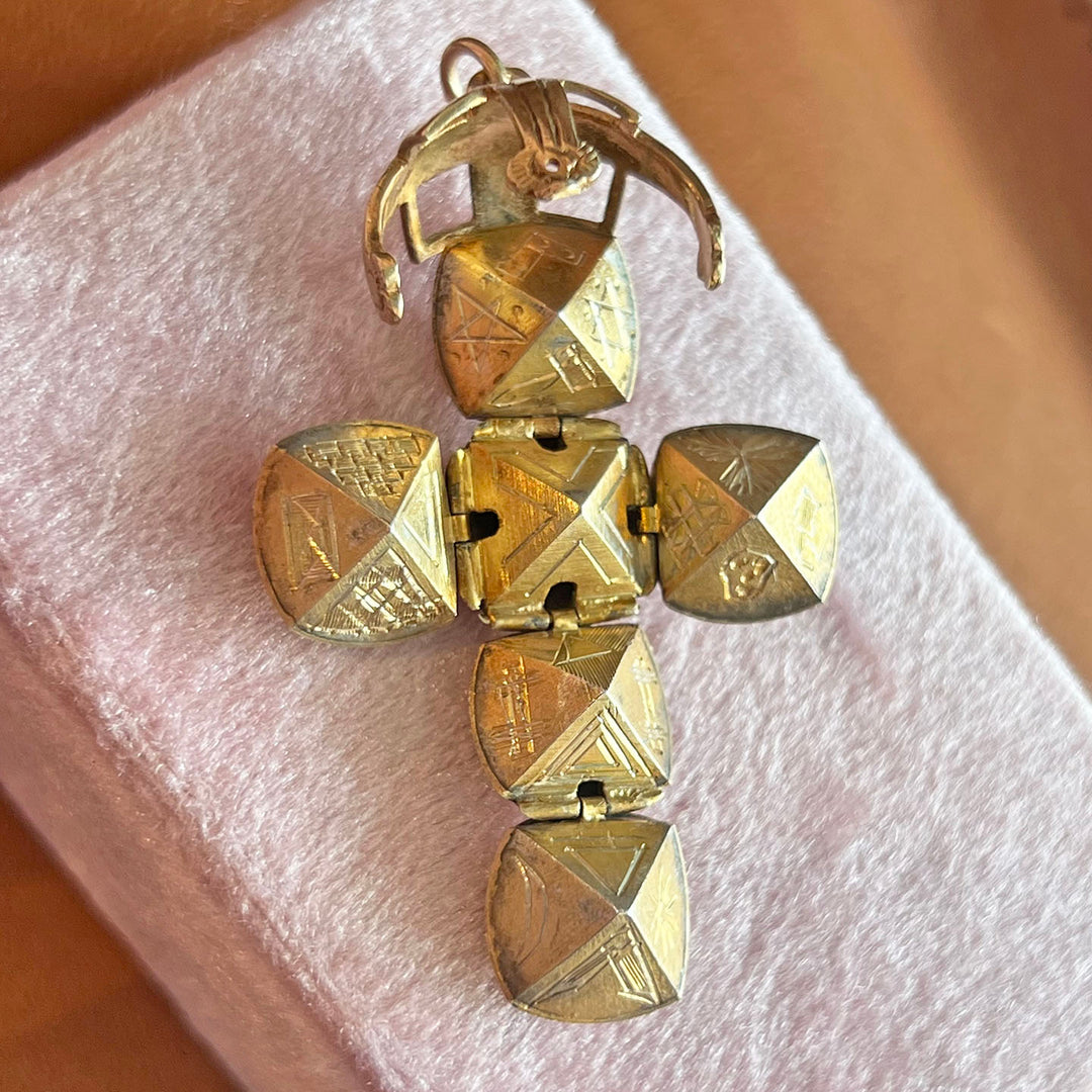 Antique Victorian Gold Masonic Ball Pendant c. 1900