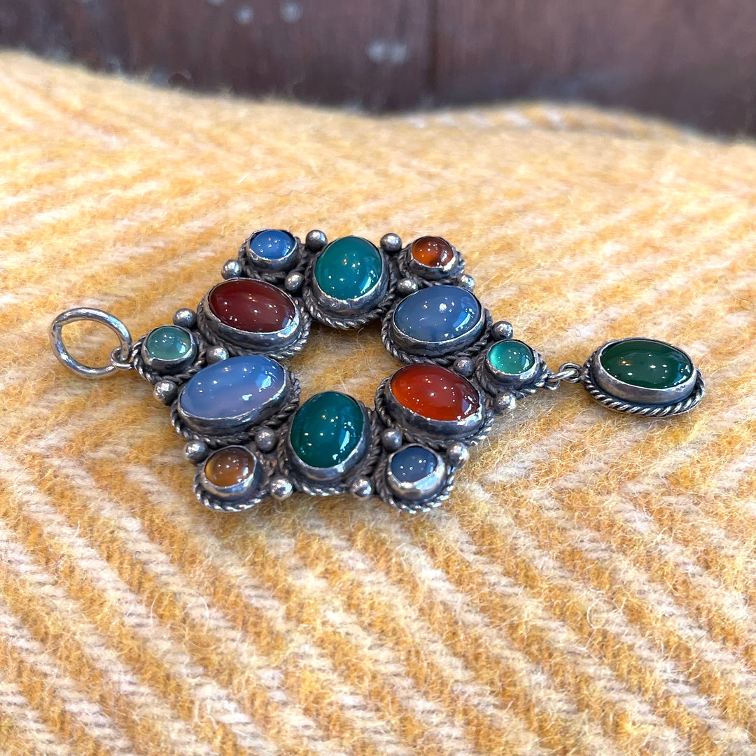 Antiques Silver Multicolor Agate Drop Pendant