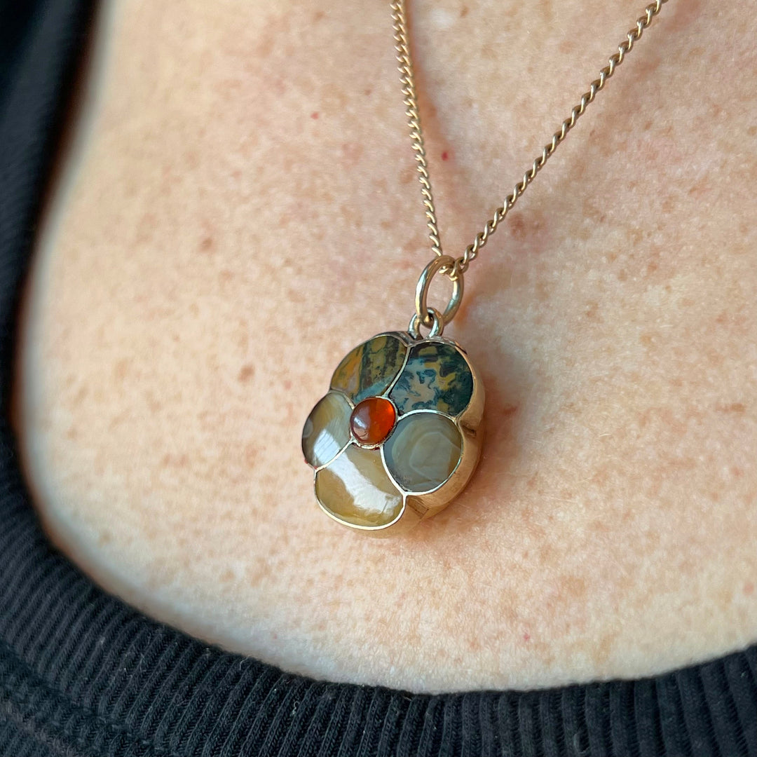 Antique Victorian Gold Pendant Agate and Carnelian Pansy Locket c.1870