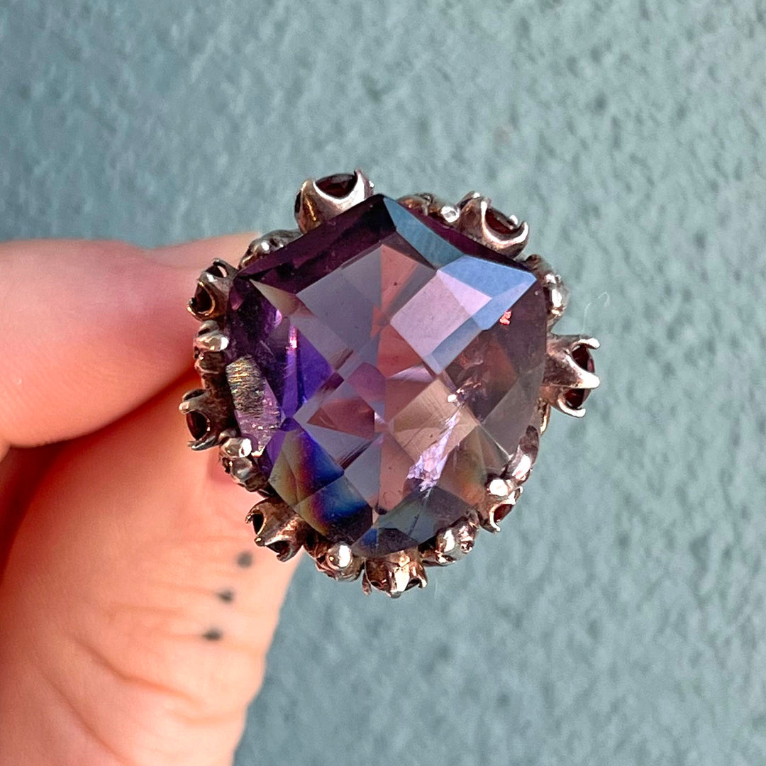Vintage Silver Amethyst Garnet Marcasite Canine Claw Ring
