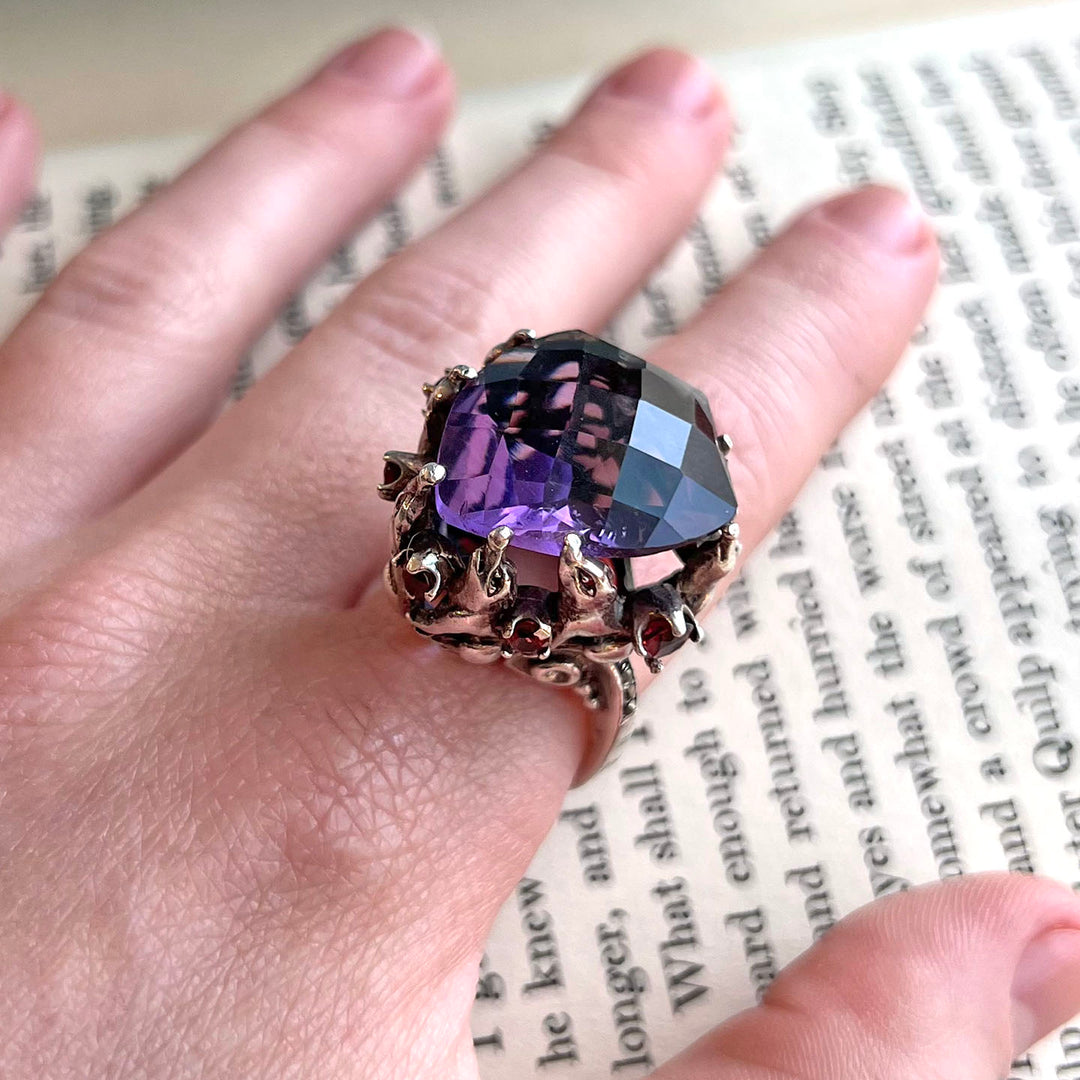 Vintage Silver Amethyst Garnet Marcasite Canine Claw Ring