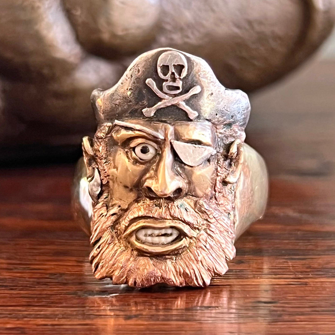Vintage Pirate Men’s Ring, Heavy 15k Gold