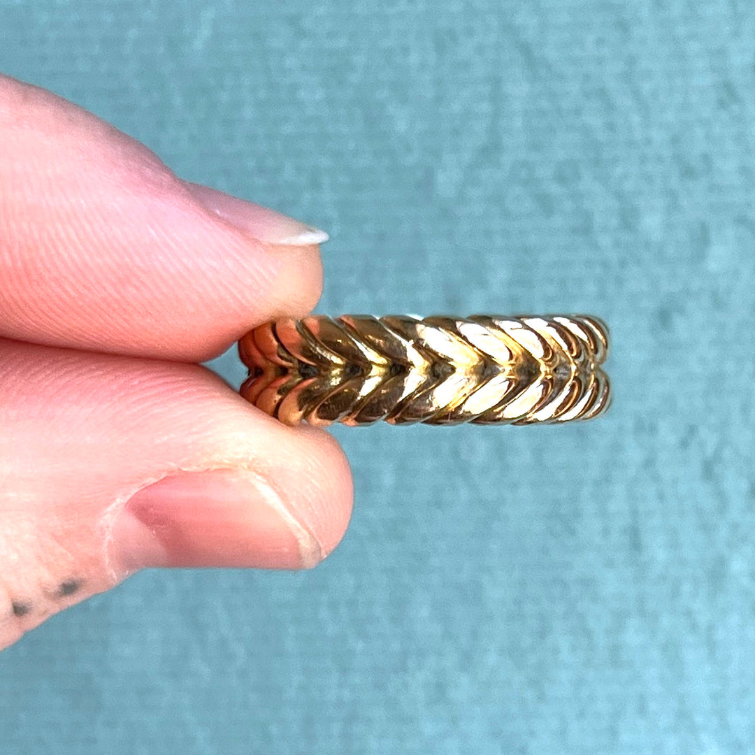 Antique Victorian Witch’s Band Ring 18 Karat Gold Size 7.75 US