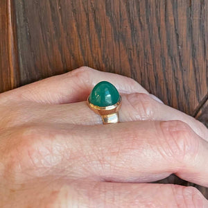 Unusual Antique Edwardian Chalcedony Gold Ring