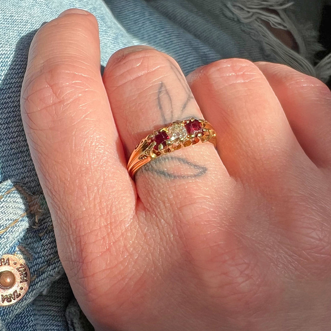 Antique 3-Stone Diamond Garnet Ring, 18k Gold, London 1875
