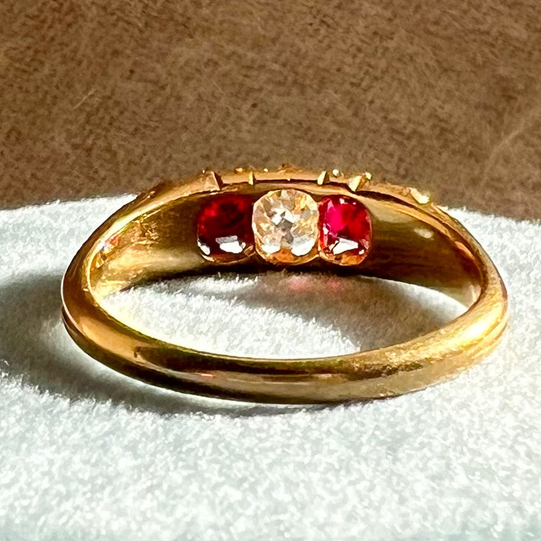 Antique 3-Stone Diamond Garnet Ring, 18k Gold, London 1875