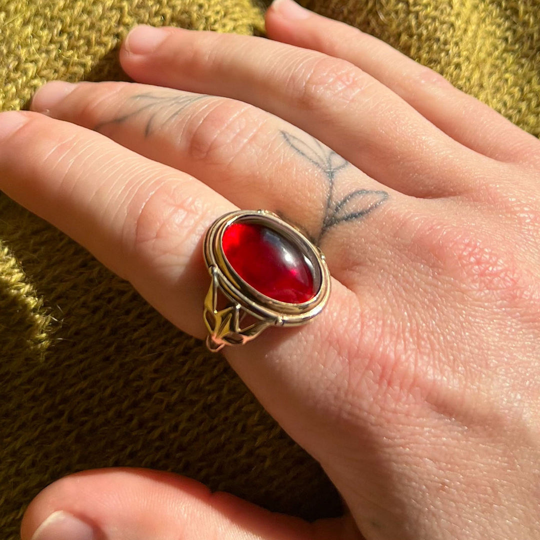 Vintage Cabochon Garnet Ring 9k Gold Edinburgh 1987