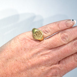 Antique European 18k Gold Signet Ring Intaglio Big Cat