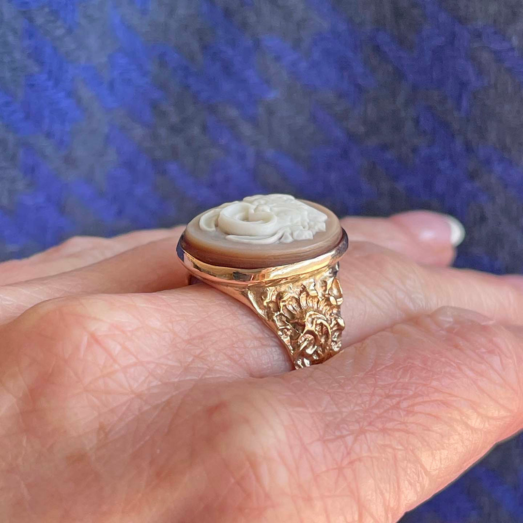 Antique Victorian Comedy Mask Cameo Gold Ring