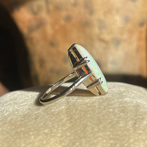 Vintage Art Deco Cabochon Opal Ring 18k White Gold