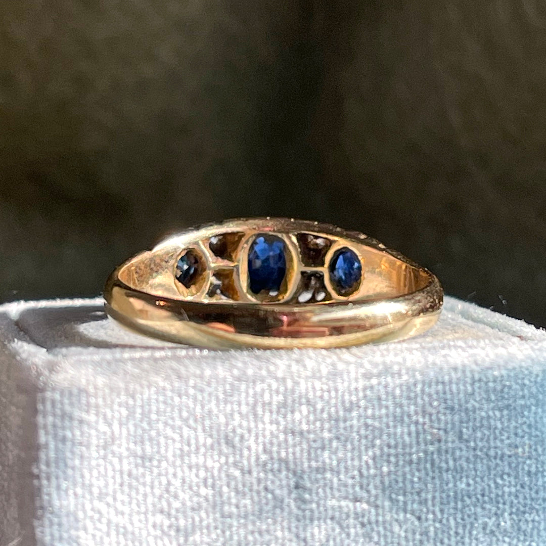Victorian Sapphire Diamond Ring 18k Gold