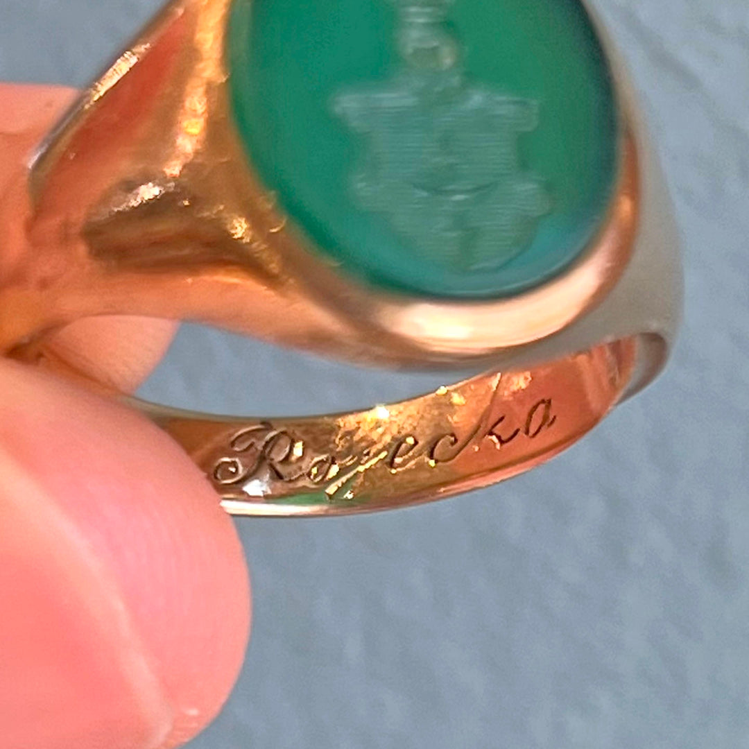 Antique Edwardian Gold Chalcedony Intaglio Ring, 15k Gold, c. 1900