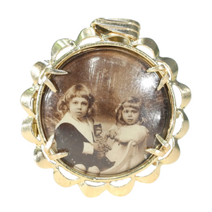 Antique 18k Round Frame Locket with Siblings Portrait