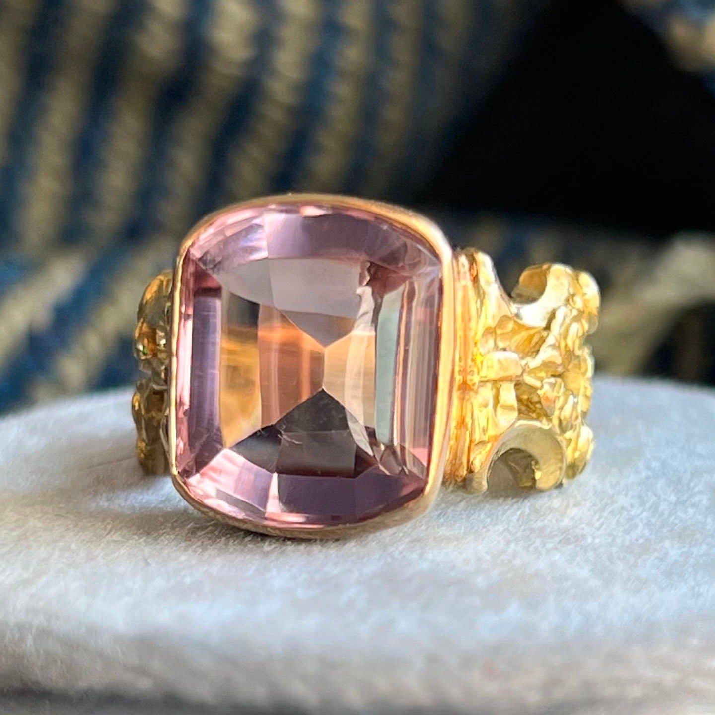 Vintage_18k_Gold_Large_Rectang