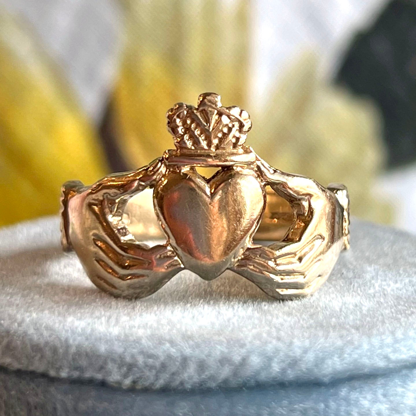 Vintage 9k Gold Men's Claddagh Ring London 1995