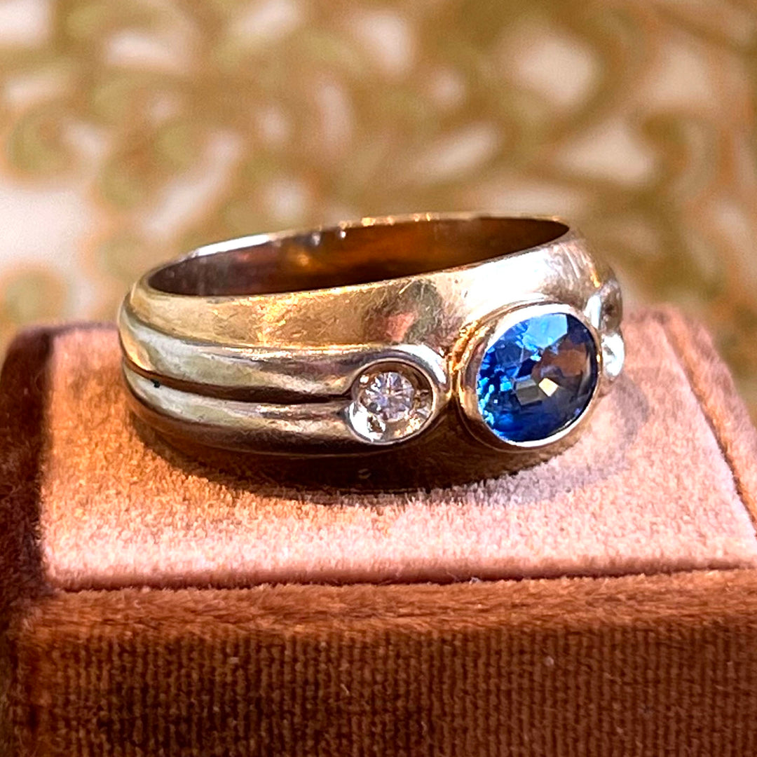 Vintage French Sapphire Diamond Gold Ring by Mellerio, c. 1940