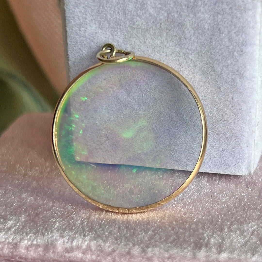 Vintage Gold Owl Holographic Pendant, c. 1980
