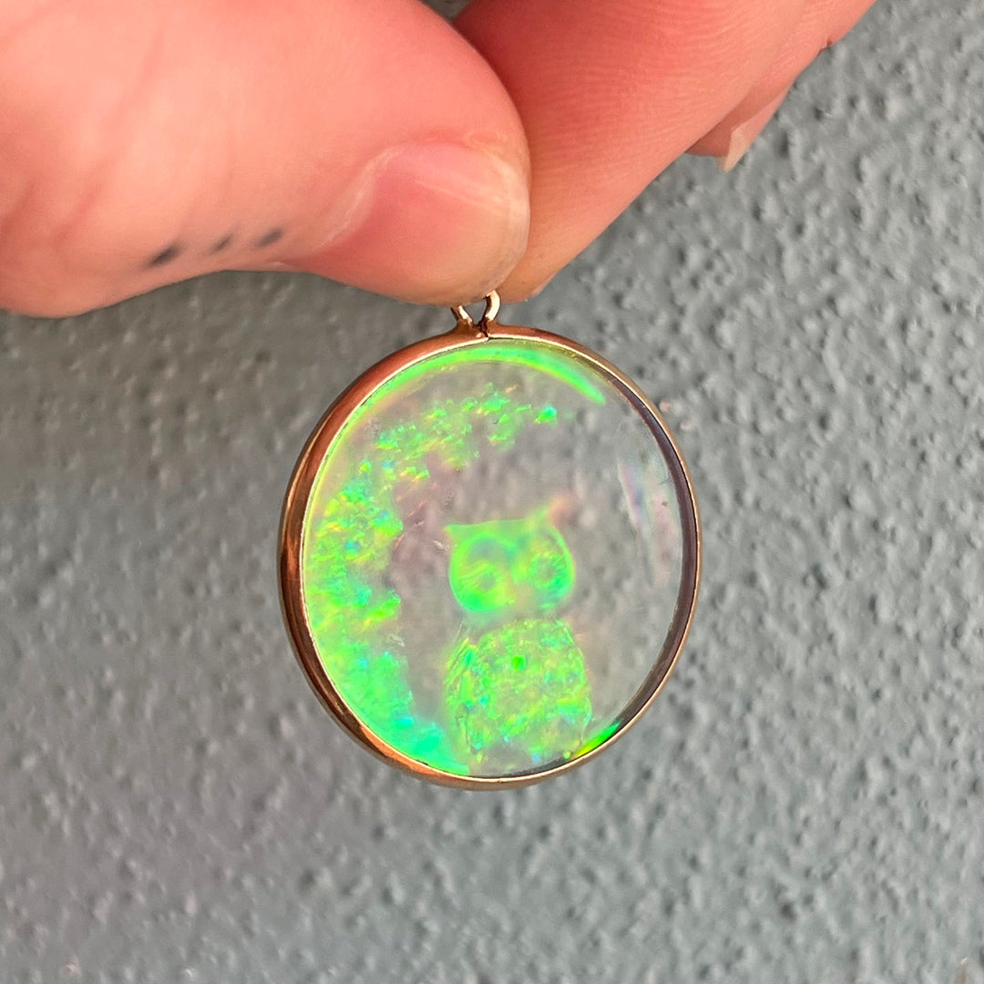 Vintage Gold Owl Holographic Pendant, c. 1980