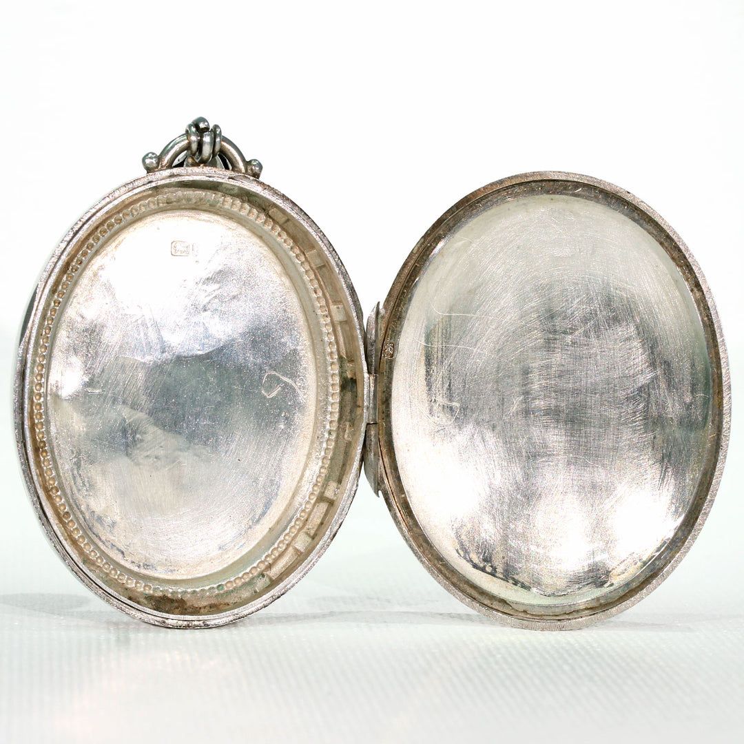 Antique Victorian Silver Locket Ivy Leaves