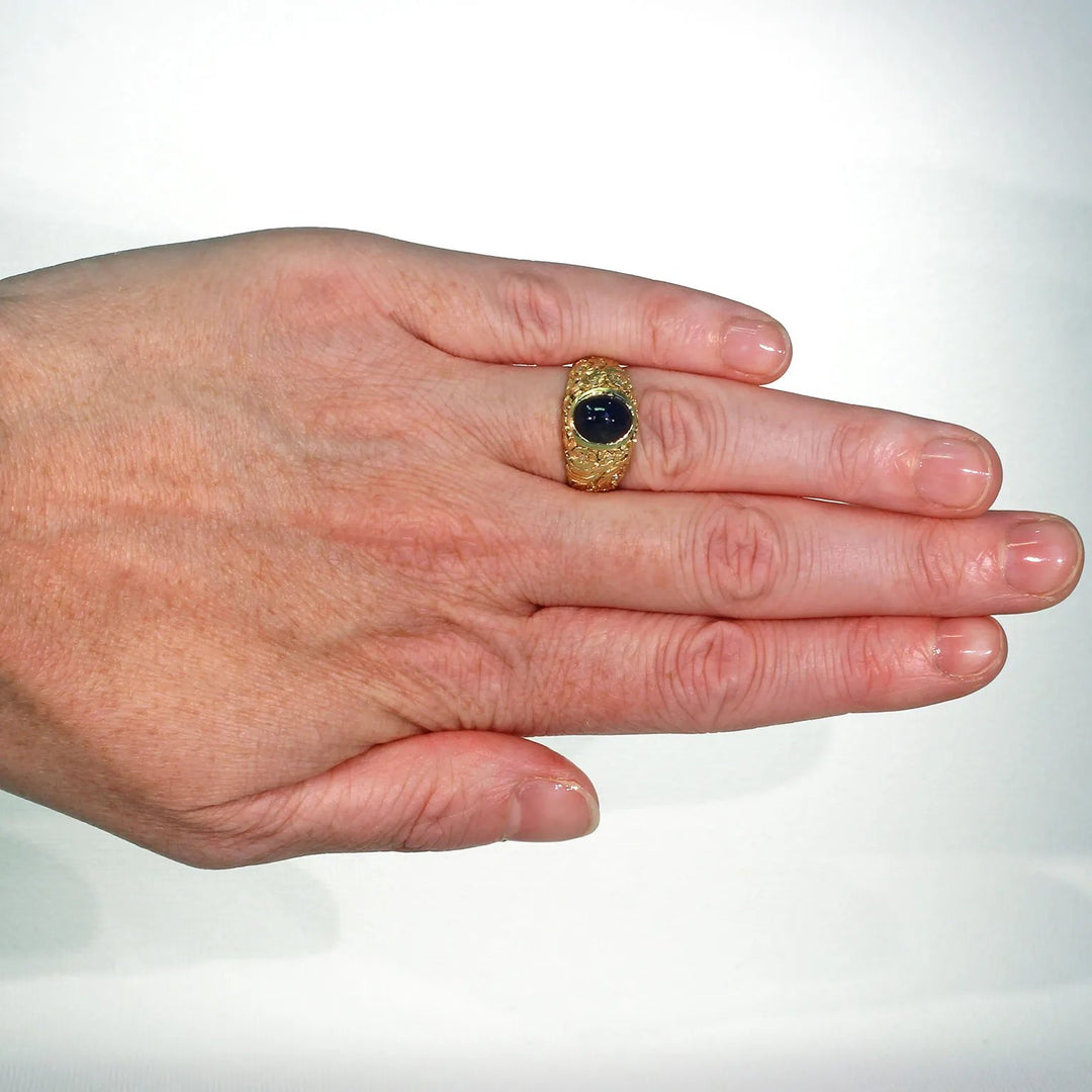 Antique 2.3 Carat Cabochon Sapphire Diamond Ring 18k Gold