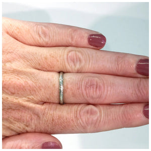 Antique Art Deco Carved Platinum Wedding Band Ring